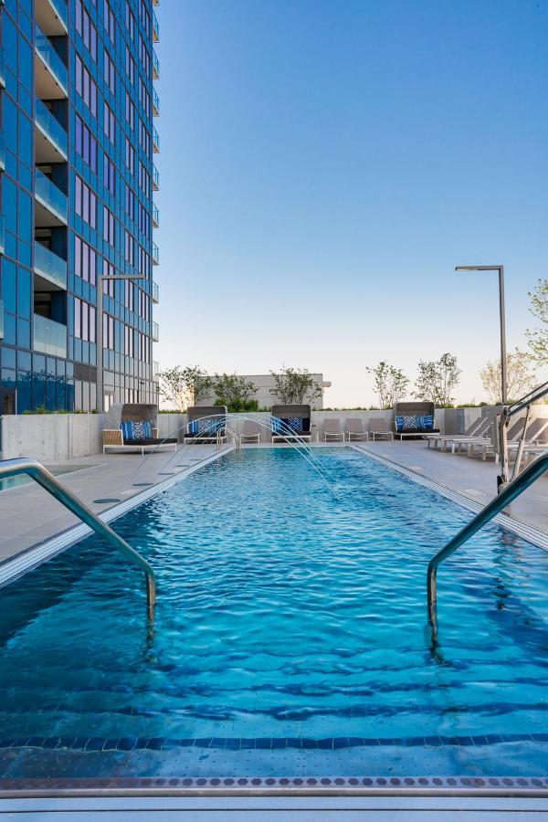 Отель Level Chicago - Old Town Экстерьер фото